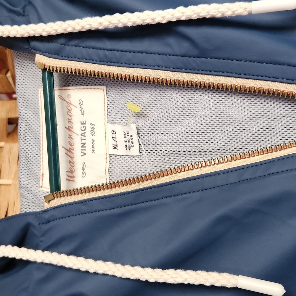 Weatherproof Vintage, Men's Size XL, Navy Blue, Jacket with Large Front Pockets - Picture 2 of 8